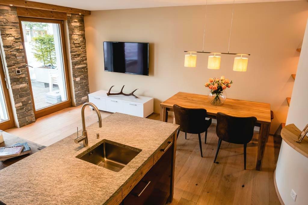 Ferienwohnung Casa Jacuzzi Arosa Exterior foto
